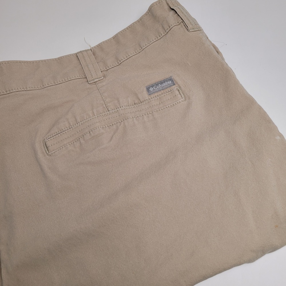 Columbia Utility Shorts Mens 44 Tan Regular Fit Stretch AM0184 10 Inseam